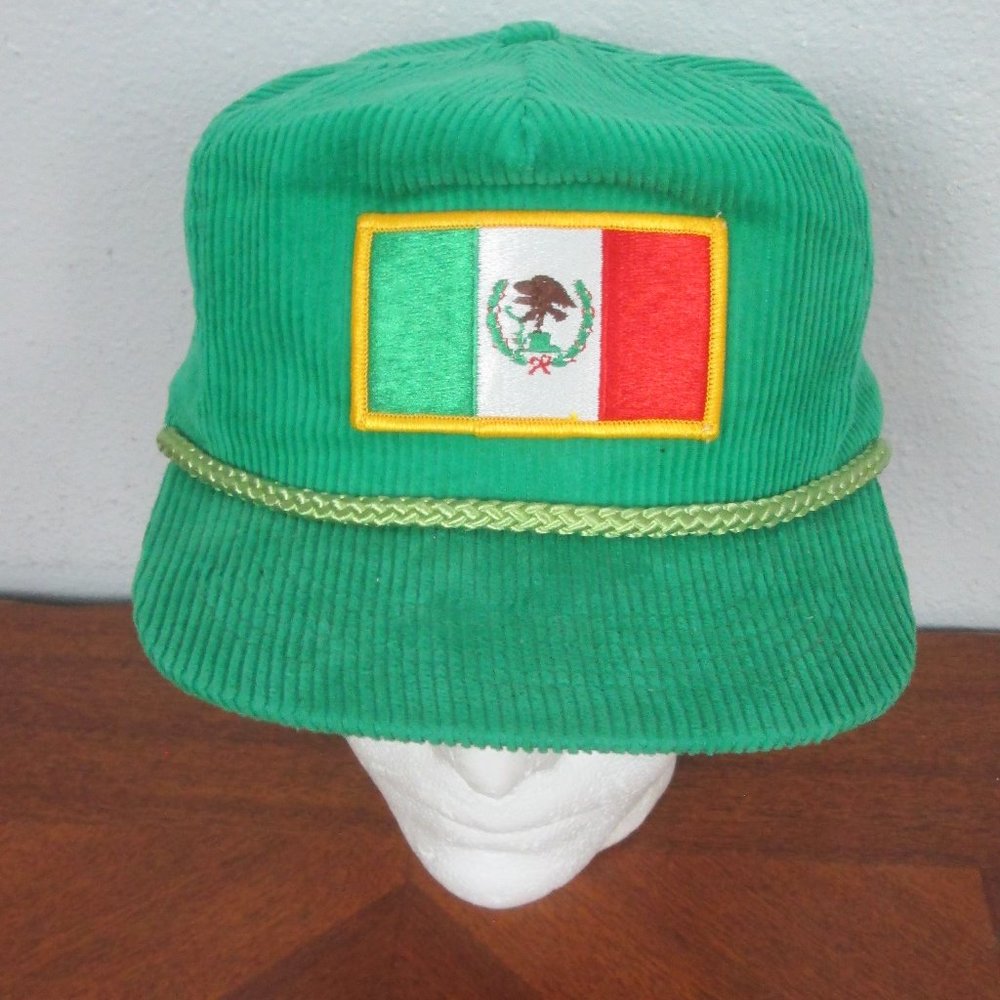 MEXICO FLAG CORDUROY SNAPBACK HAT